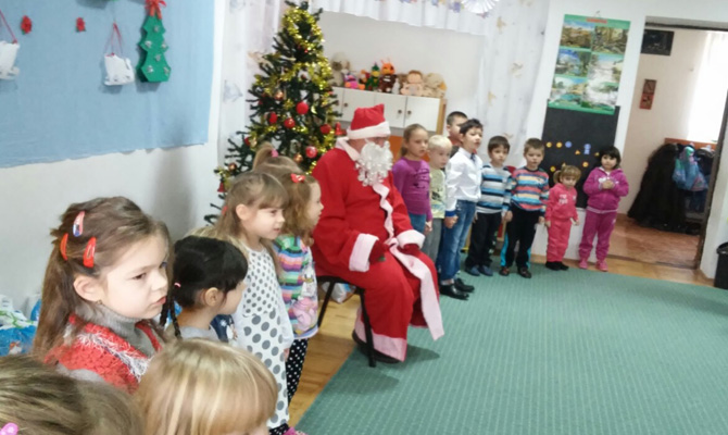 Télapó a szenttamási óvodákban 2016. december képek